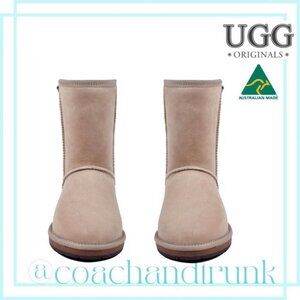 NWT & BOX Sand Suede Classic Ugg Originals Natural Sheep Wool Lining Rubber Sole